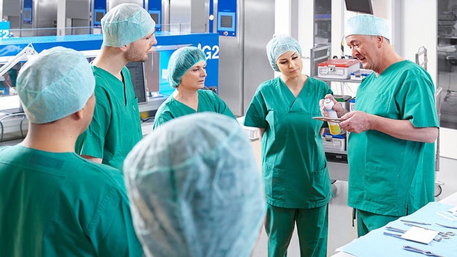 Školení v základech manipulace s nástroji a jejich opětovného zpracování